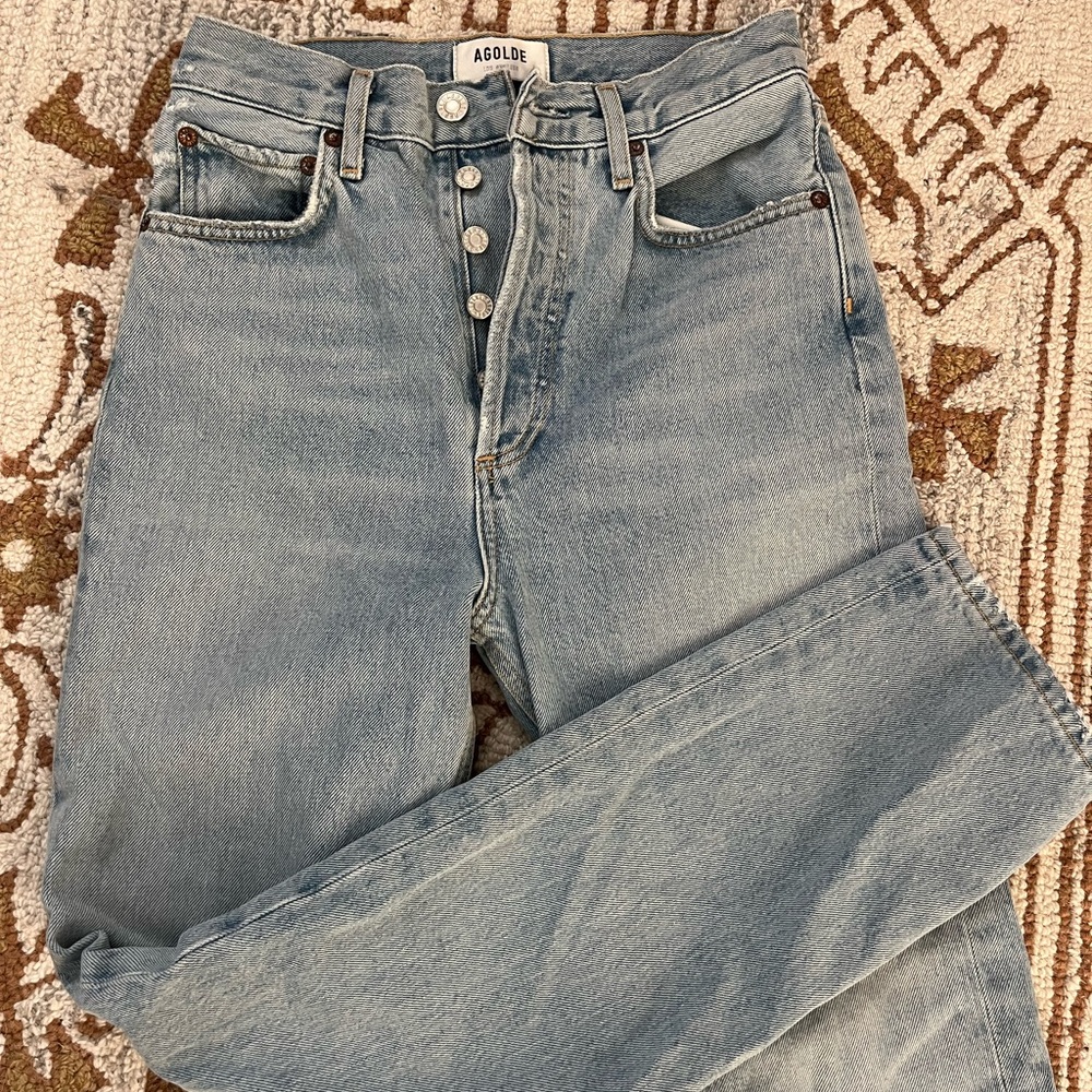 Agolde Light to Medium Wash 90s High Rise Straight Leg Jeans - Picture 2 of 8